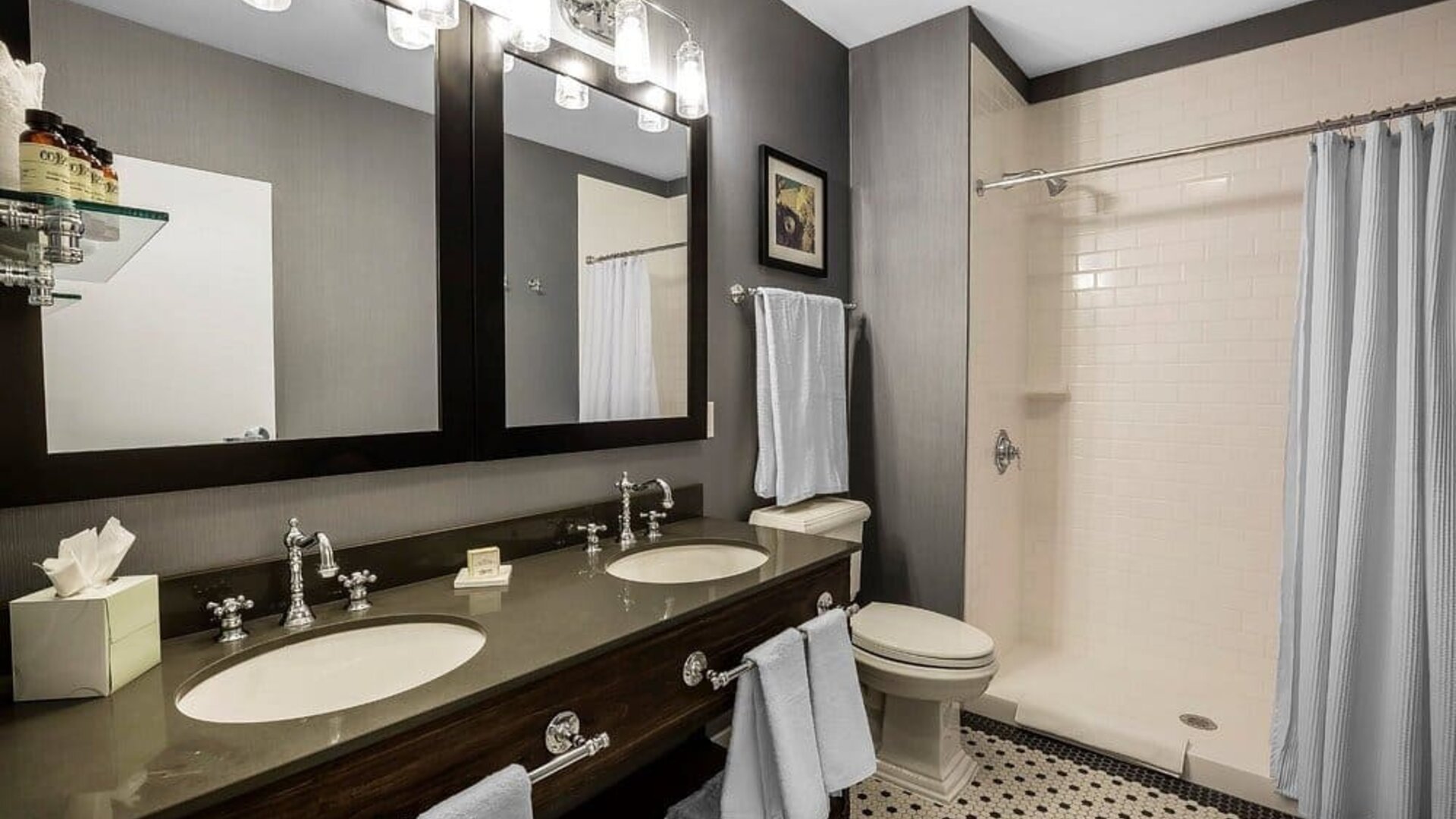 Guest bathroom at Envision Hotel Boston-Everett.