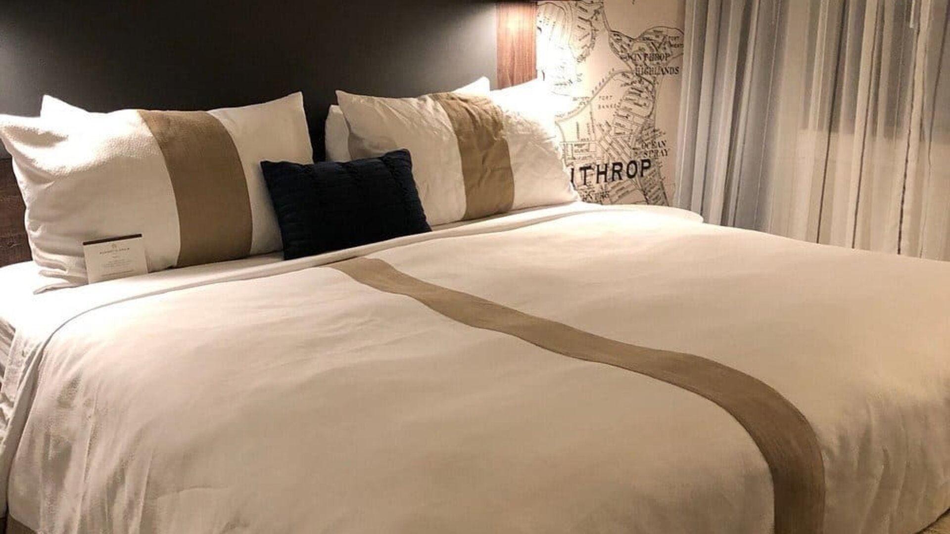 Day use room at Envision Hotel Boston-Everett.