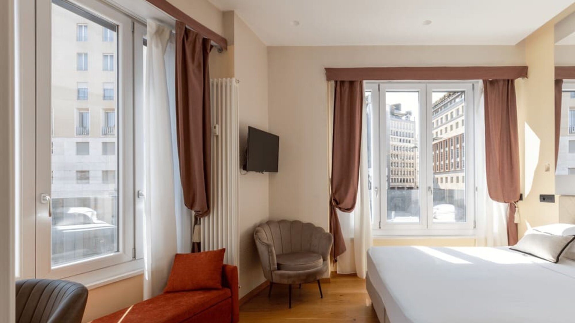 Day room at AH – Fashion District.