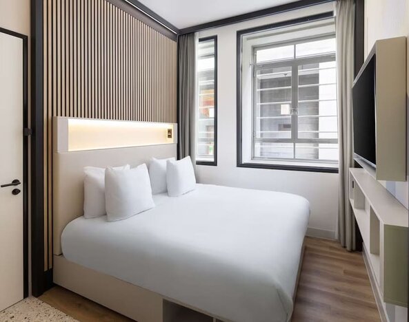 Day use room at Motto By Hilton Rotterdam Blaak.