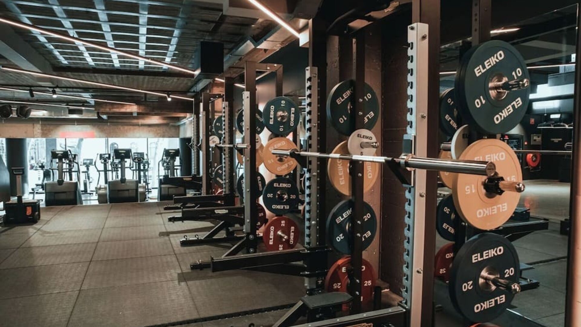 Fitness center at Motto By Hilton Rotterdam Blaak.