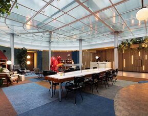 Meeting space at Motto By Hilton Rotterdam Blaak.