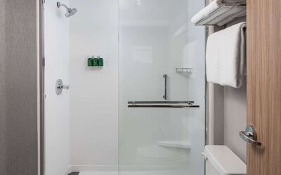 Guest bathroom at Sonesta Select Nashville Airport Suites.