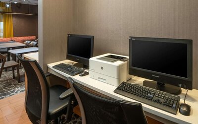 Business center at Sonesta Select Nashville Airport Suites.