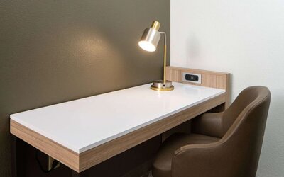 Day use room at Sonesta Select Nashville Airport Suites.