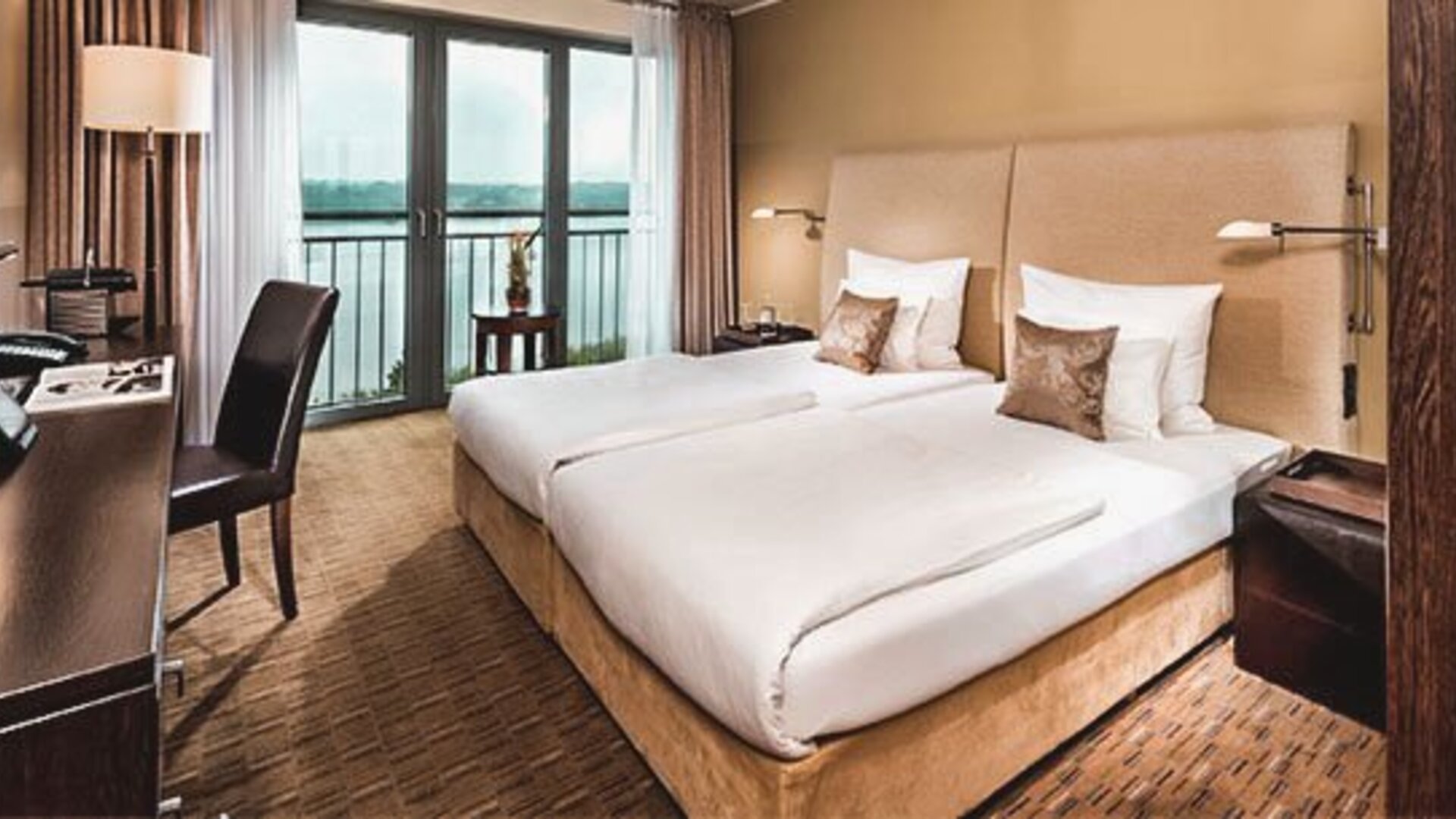 Elaya hotel hamburg finkenwerder