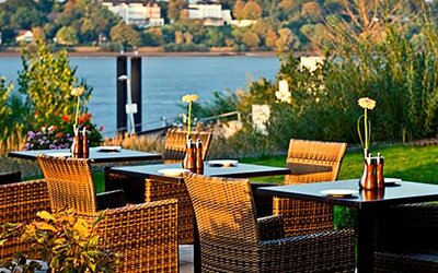 Elaya hotel hamburg finkenwerder