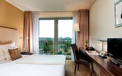 Elaya hotel hamburg finkenwerder