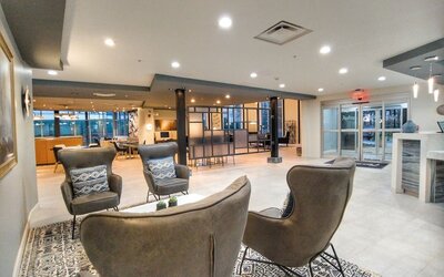 Lobby seating at Radisson Hotel Atlanta Airport.