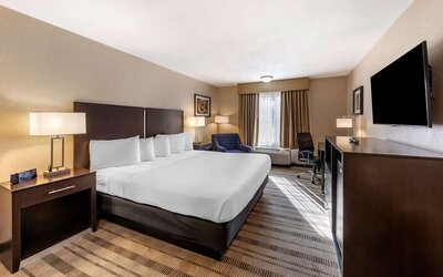 Day use room at Best Western Country Inn Temecula.
