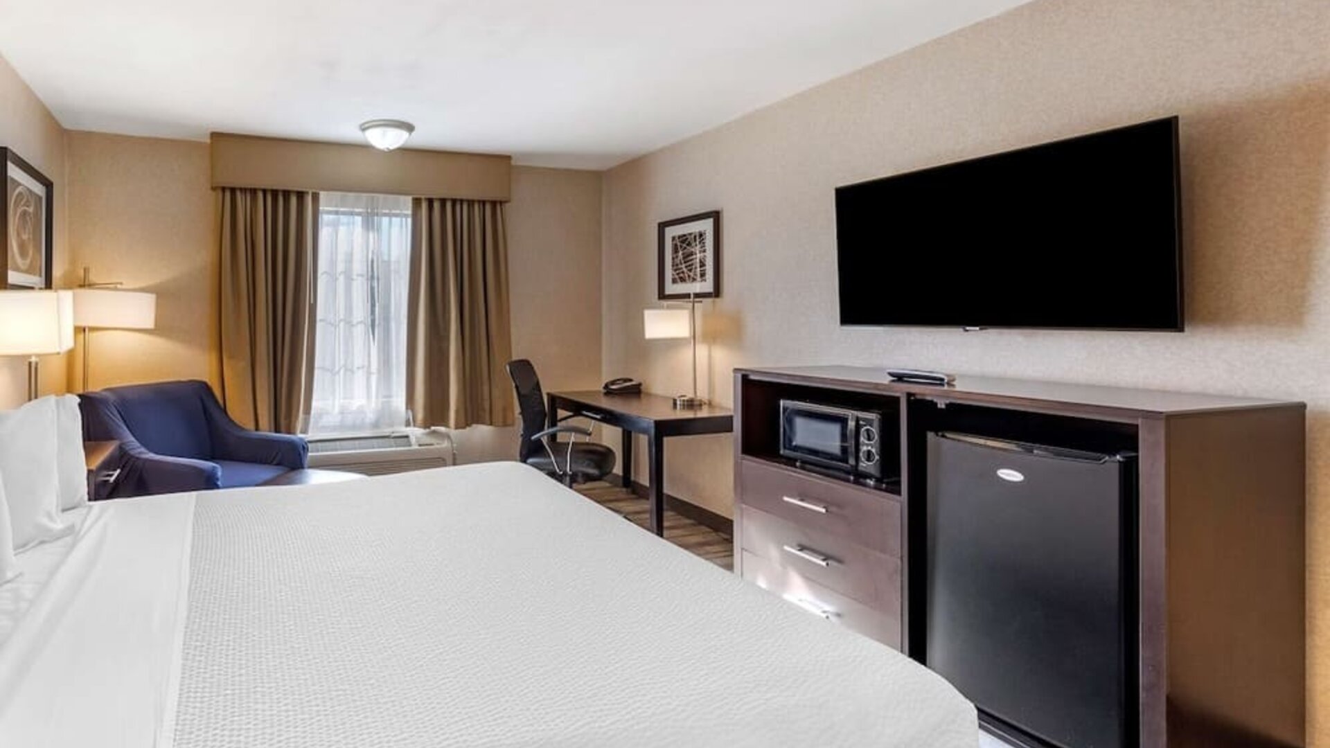 Day use room at Best Western Country Inn Temecula.
