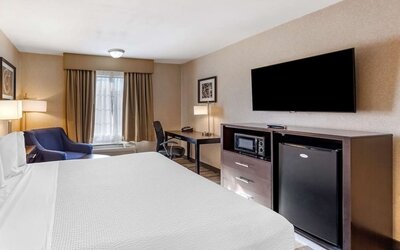 Day use room at Best Western Country Inn Temecula.
