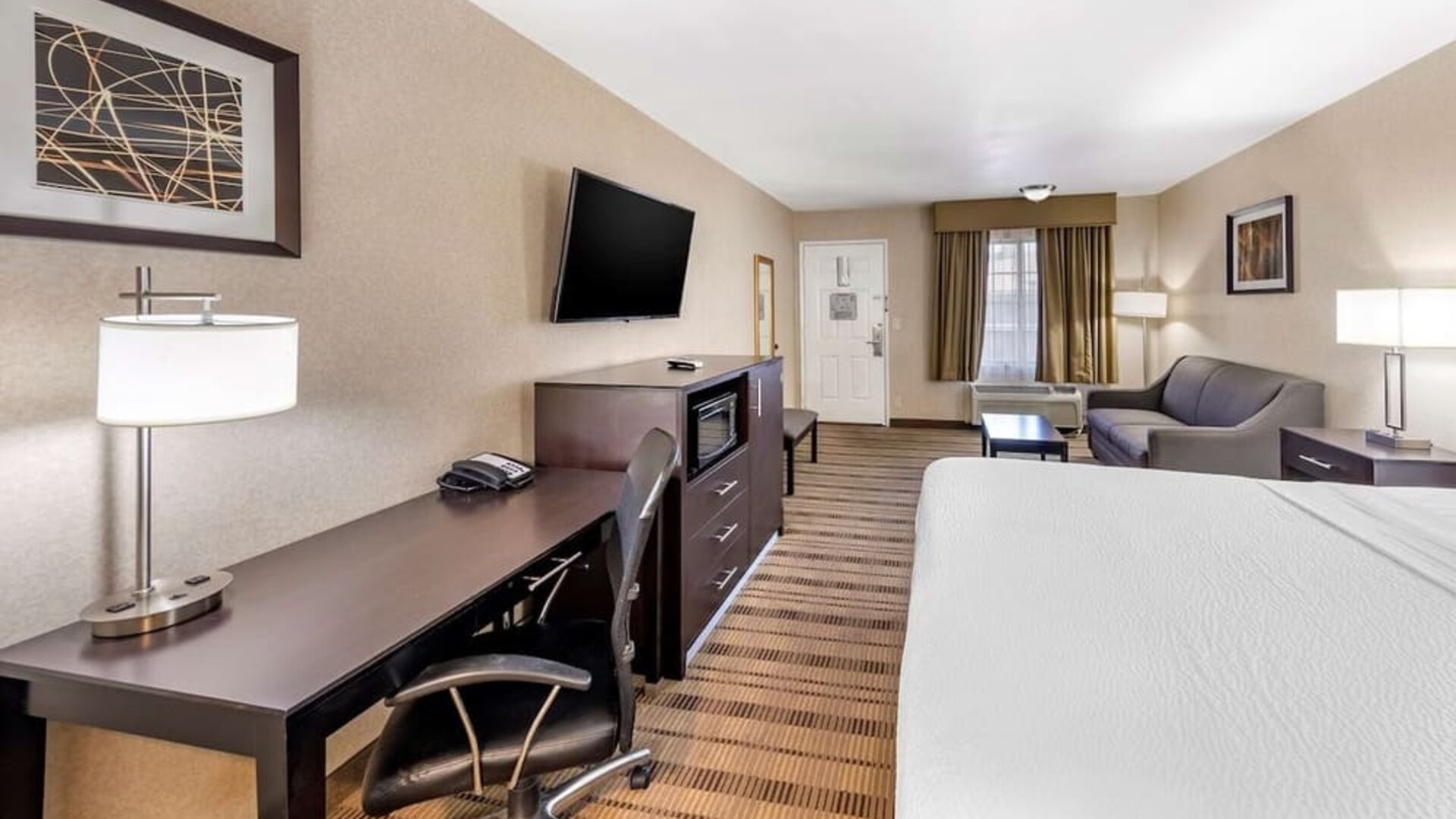 Day use room at Best Western Country Inn Temecula.
