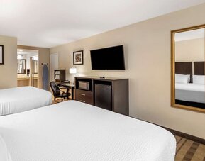 Day use room at Best Western Country Inn Temecula.
