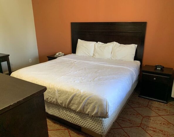 Day use room at Stadium View Inn.