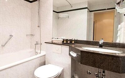 Leonardo Hotel Hannover Airport