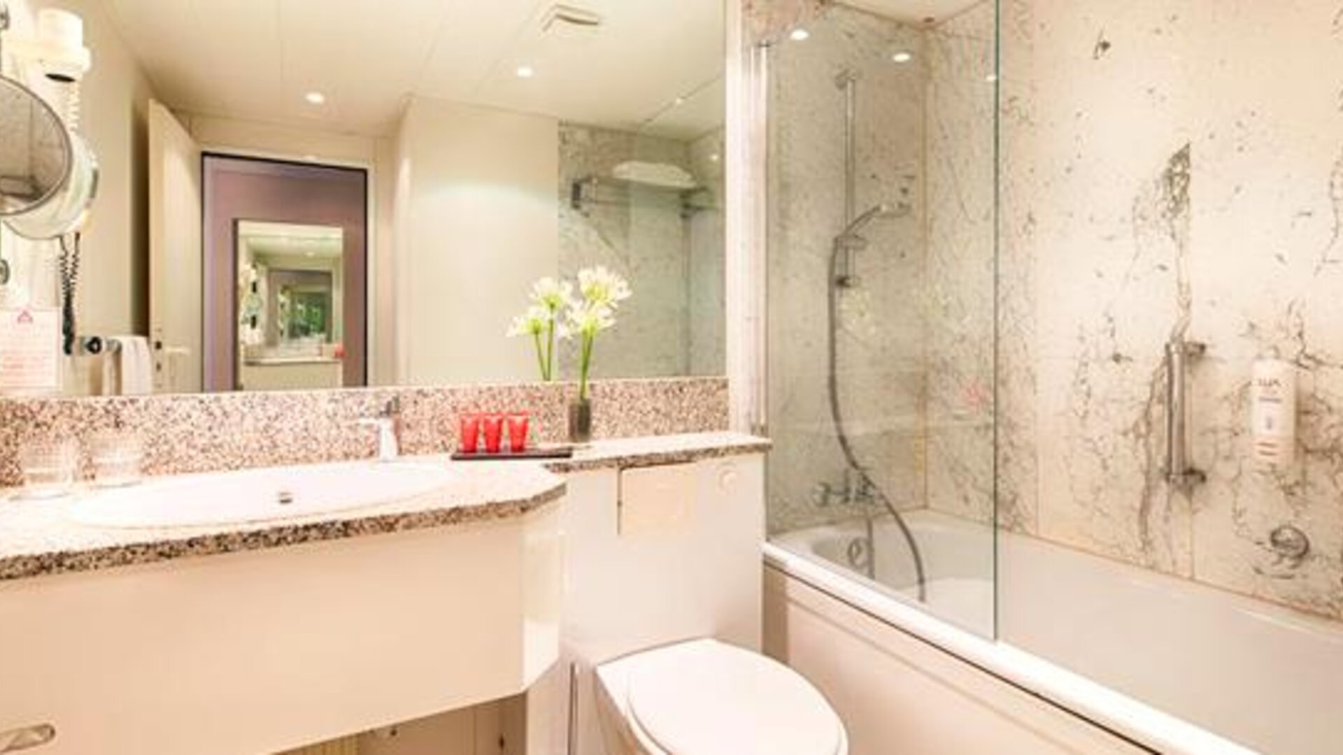 Leonardo Hotel Hannover Airport