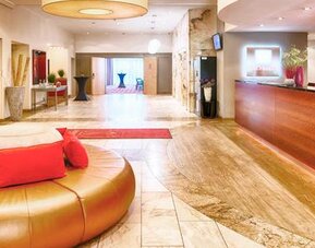 Leonardo Hotel Karlsruhe