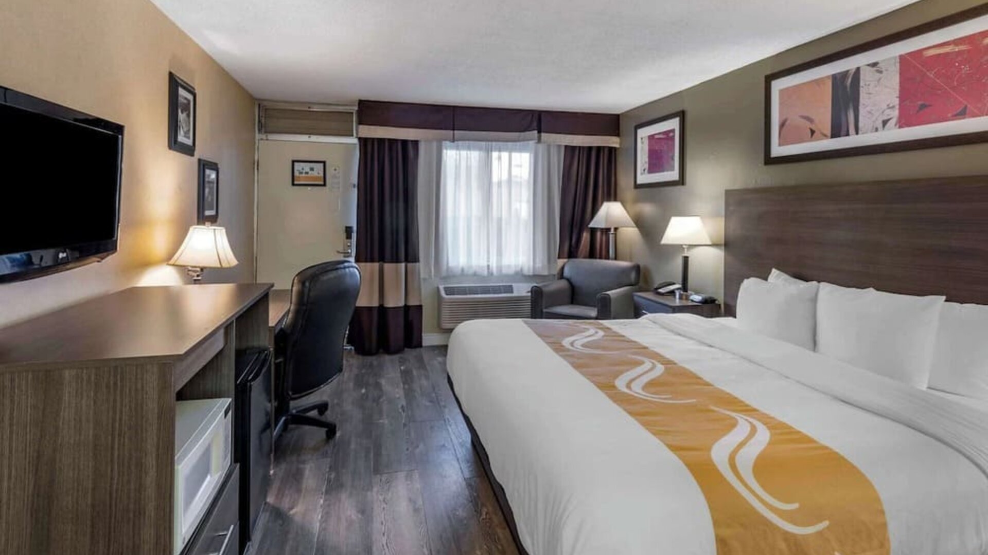 Day use room at Quality Inn On Historic Route 66.