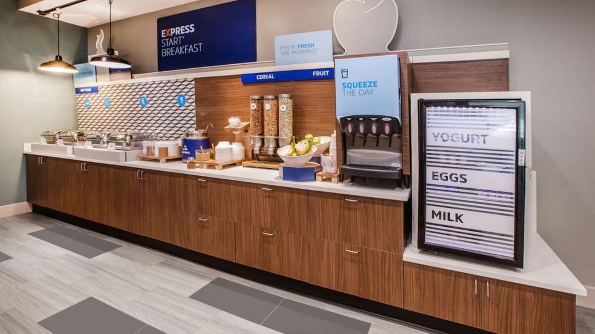 Breakfast available at Holiday Inn Express Atlanta Airport - College Park By IHG.