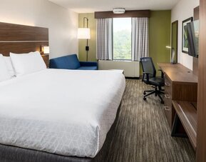 Day use room at Holiday Inn Express Atlanta Airport - College Park By IHG.