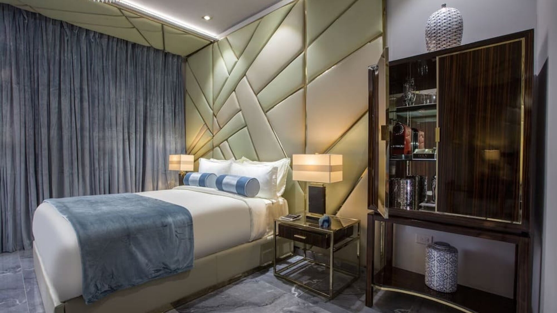 Day use room at O:LV HOTEL.