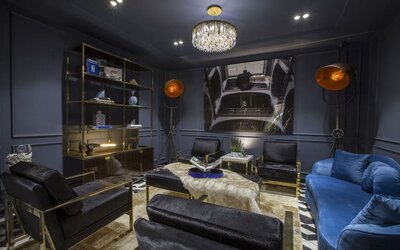 Lounge at O:LV HOTEL.