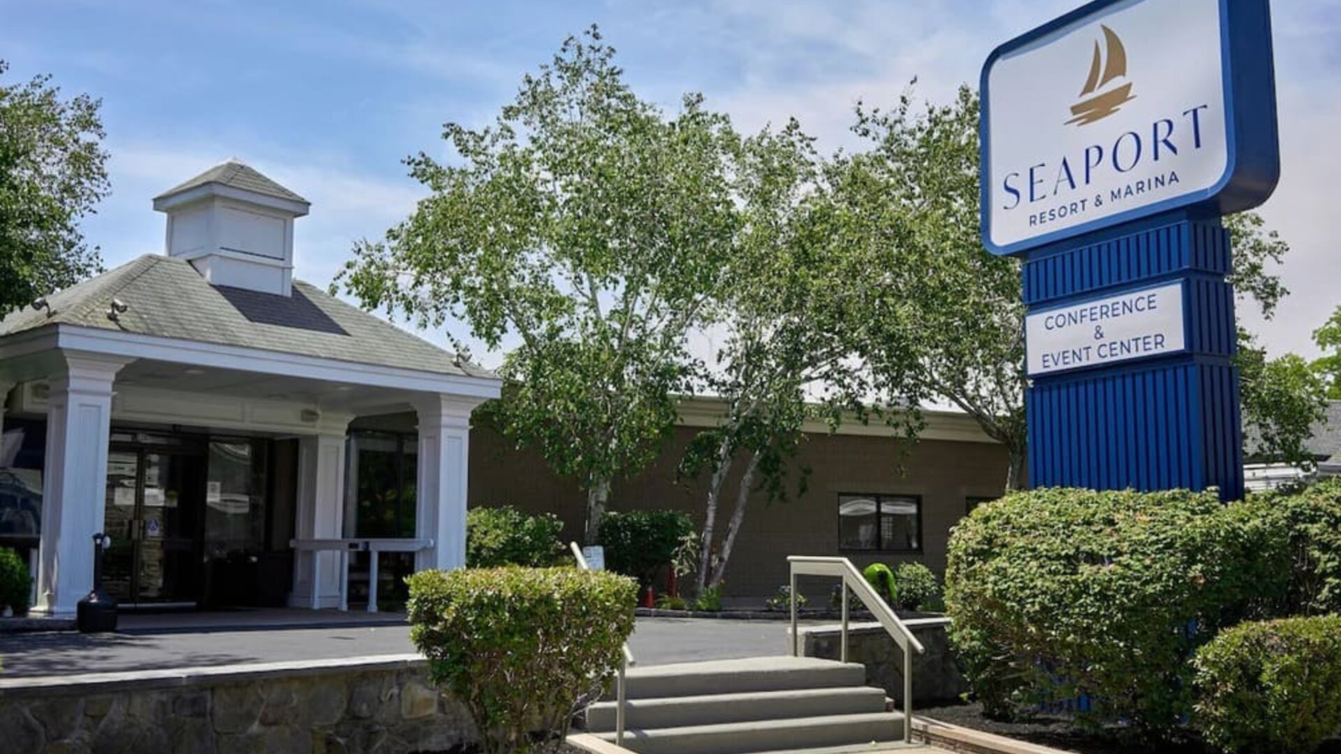 Hotel exterior at Seaport Resort And Marina.