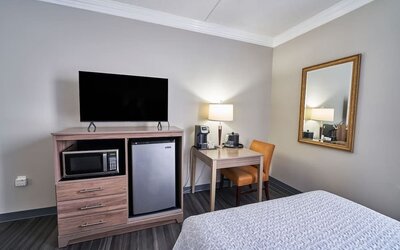 Day use room at Seaport Resort And Marina.