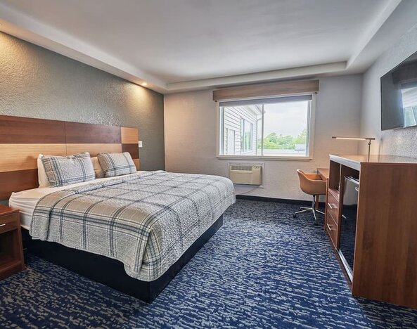 Day use room at Hyannis Plaza Hotel.