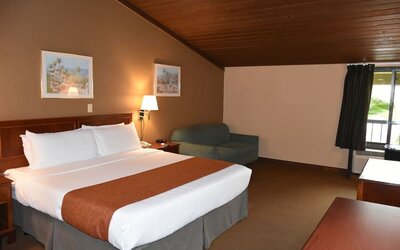 Day use room at Ontario Airport Inn.