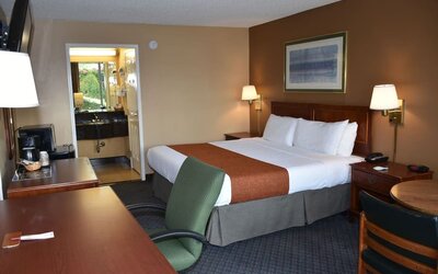 Day use room at Ontario Airport Inn.