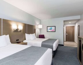 Day use room at Days Inn & Suites By Wyndham Houston NW Cypress.