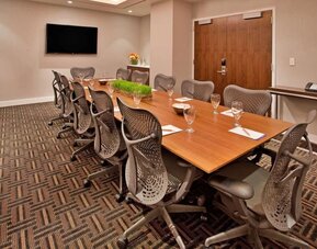 Spacious meeting room at Hilton Garden Inn New York Central Park South Mid-town West.