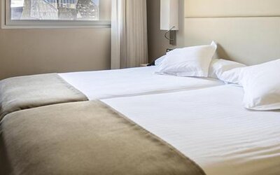 Hotel Yomo Mola Park