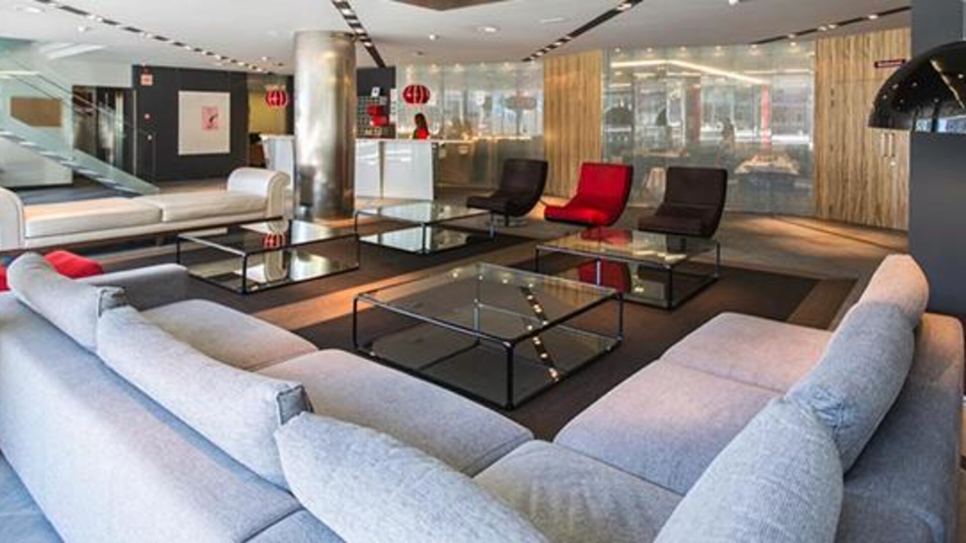 Hotel Yomo Mola Park