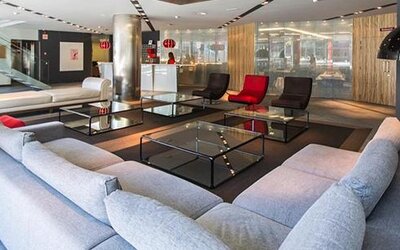 Hotel Yomo Mola Park