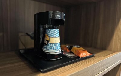 Coffee station at Hyland Inn Near Legoland.