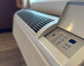 Air conditioning at Hyland Inn Near Legoland.