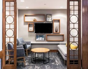 Coworking space at Hyatt Place Nashville/Franklin/Cool Springs.