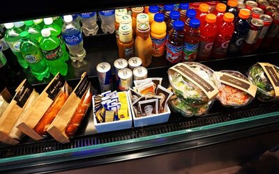 Snack bar at Hyatt Place Nashville/Franklin/Cool Springs.