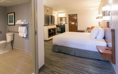Day use room at Hyatt Place Nashville/Franklin/Cool Springs.