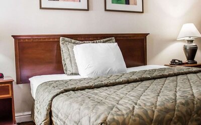 Day use room with natural light at Rodeway Inn Huntington Station.