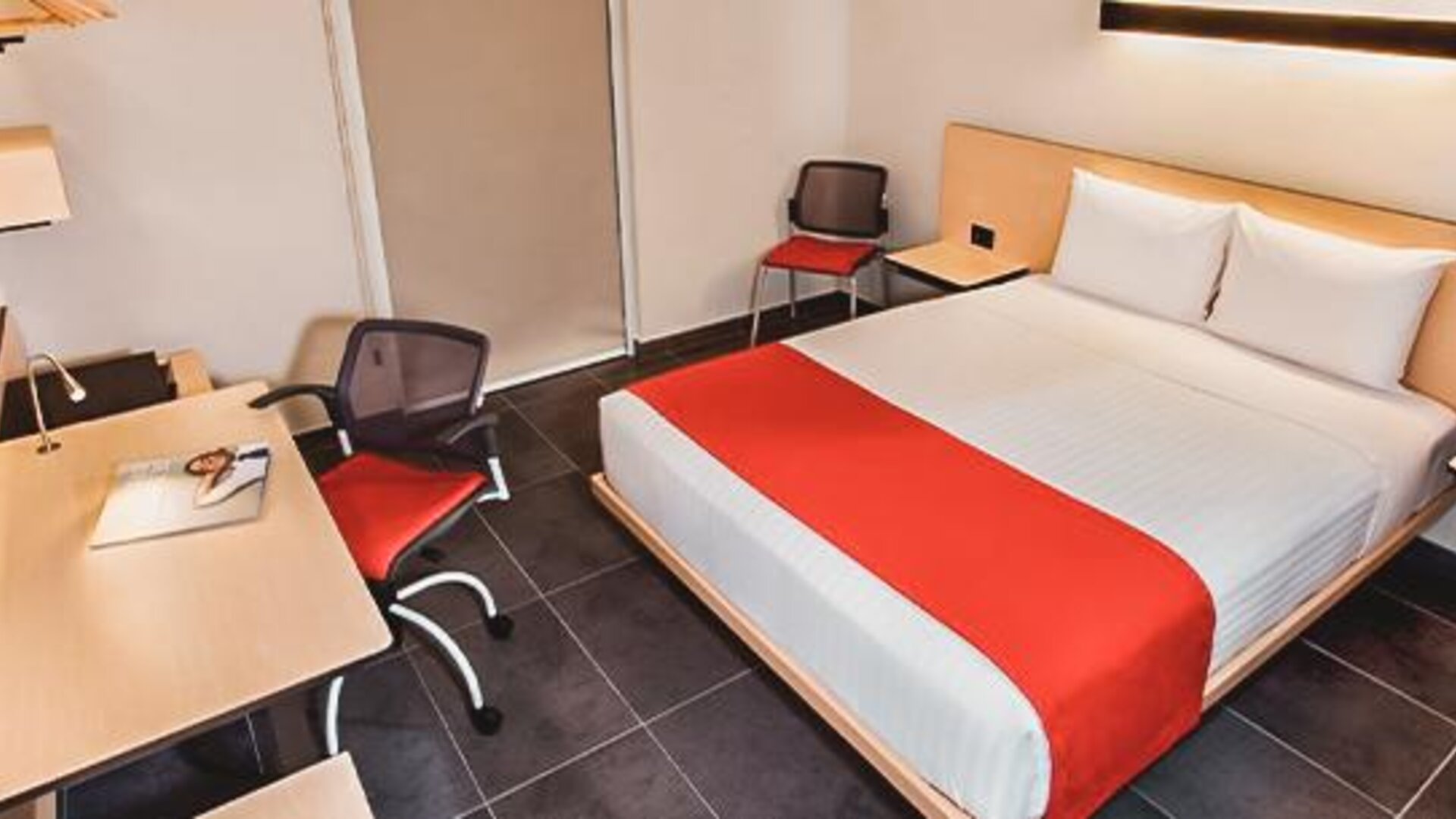 City Express Plus By Marriott Cabo San Lucas