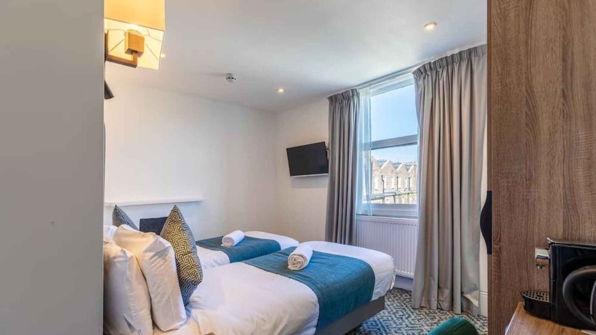 Day use room at The Chapter Hotels - J Hyde Park.