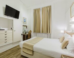 Day use room at The Chapter Hotels - Falcon Hotel.