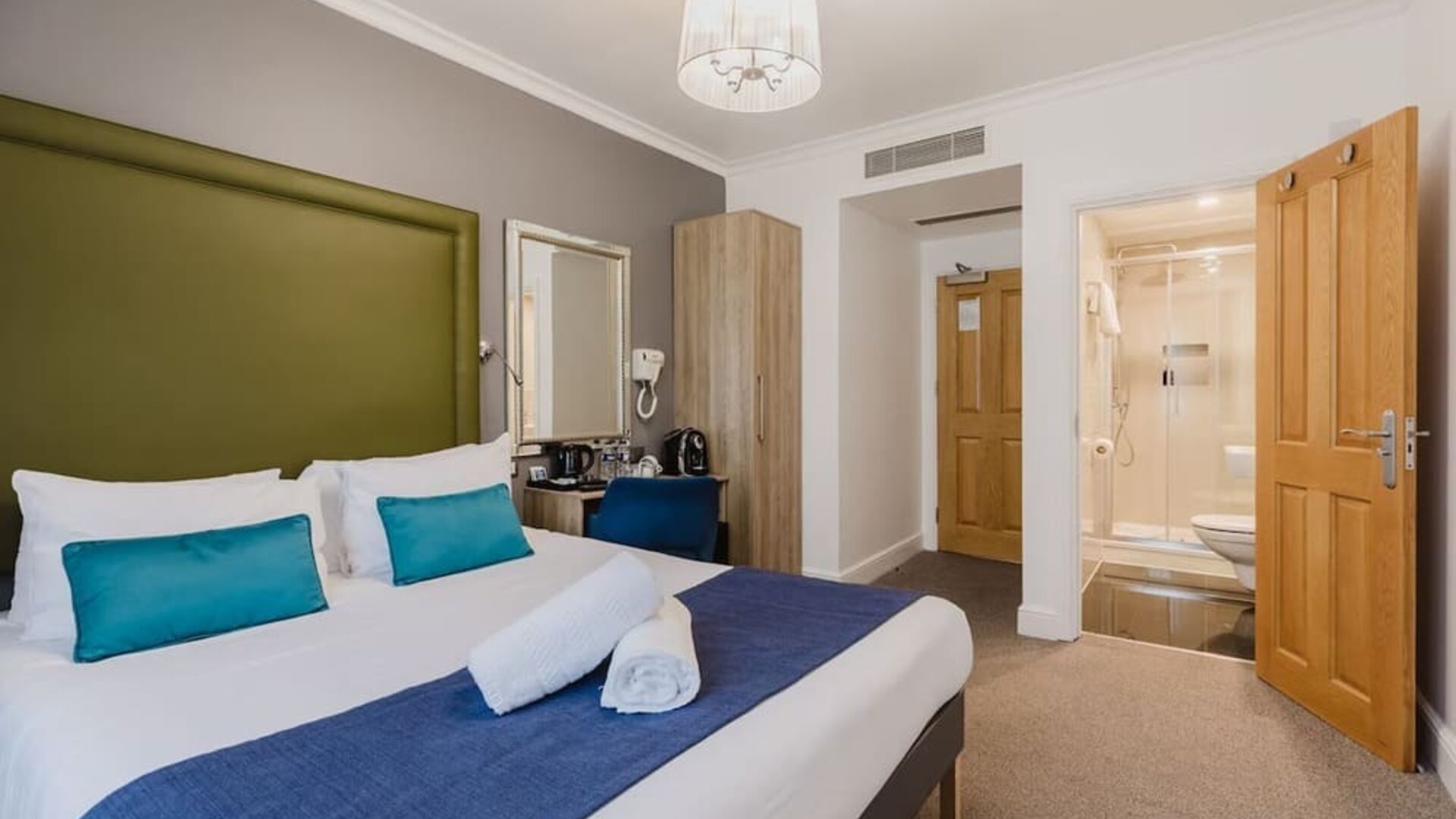 Day use room at The Chapter Hotels - London Hyde Park.