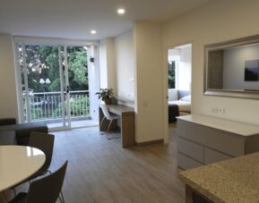 Park V Hotel & Suites