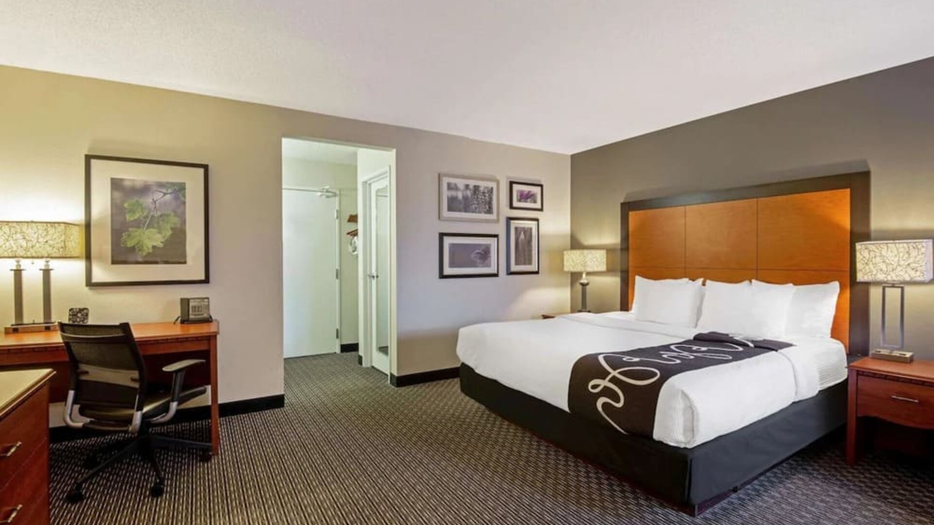Day use room with work desk at La Quinta Inn & Suites By Wyndham Harrisburg Airport Hershey.