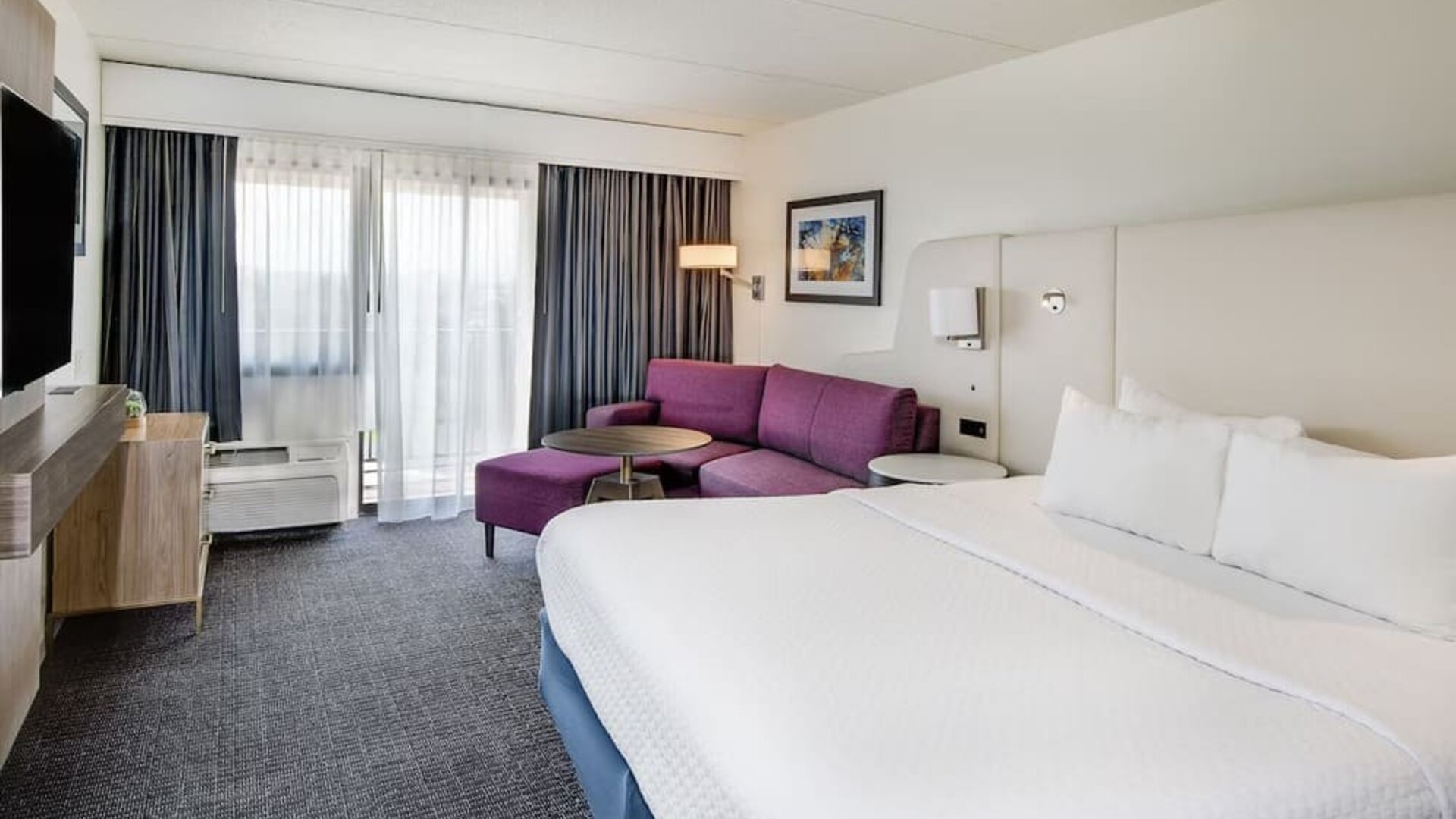 Day use room at Crowne Plaza Milwaukee Airport By IHG.